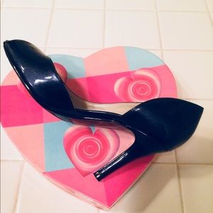 Blue KELLY&KATIE patent heel